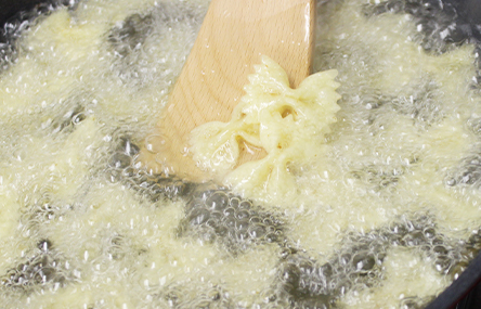 ポリポリフライドパスタ クラフトビールを味わうペアリングレシピ